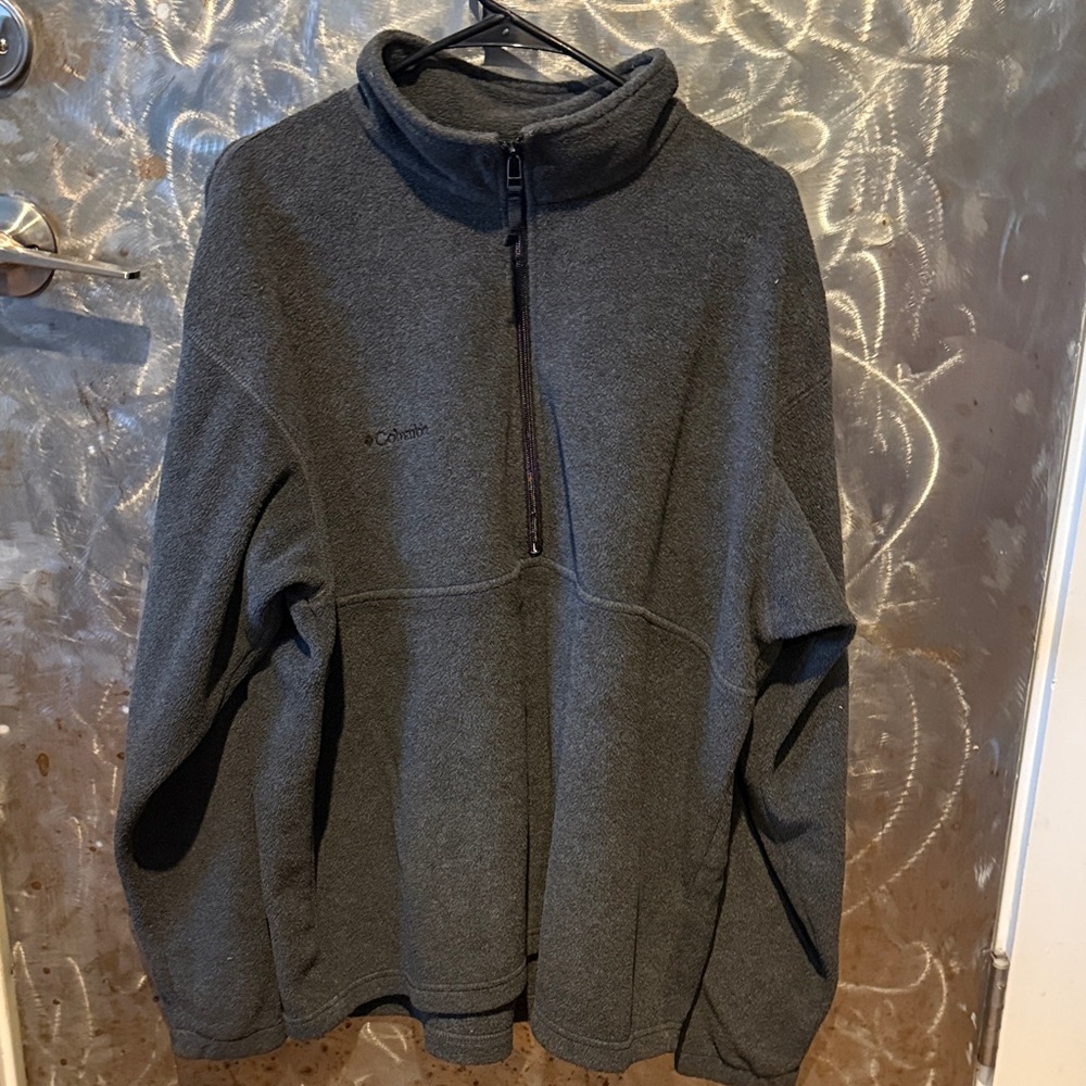Columbia Vintage Men's (XL) Charcoal Zip-Up Sweater